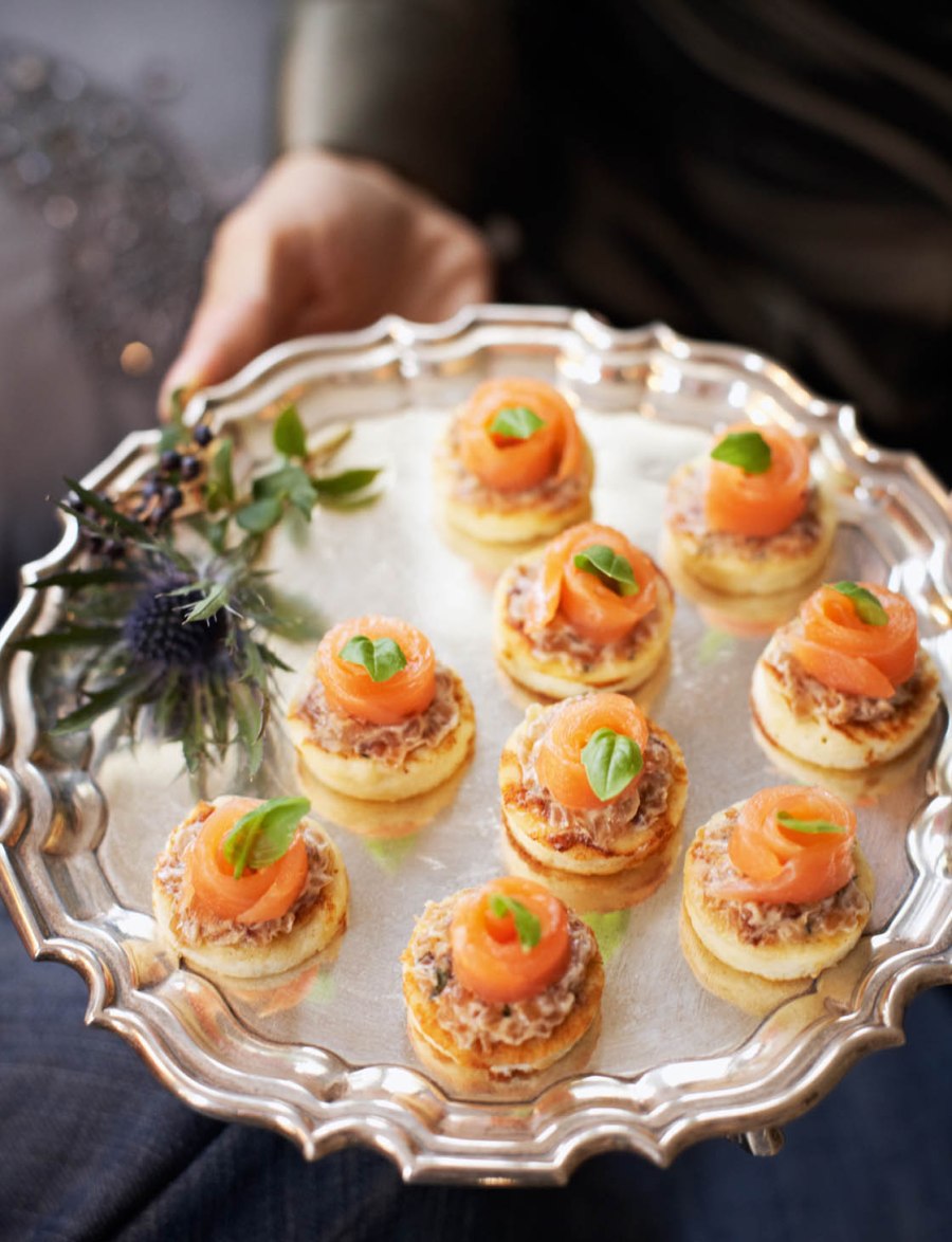 Роллы из блинчиков