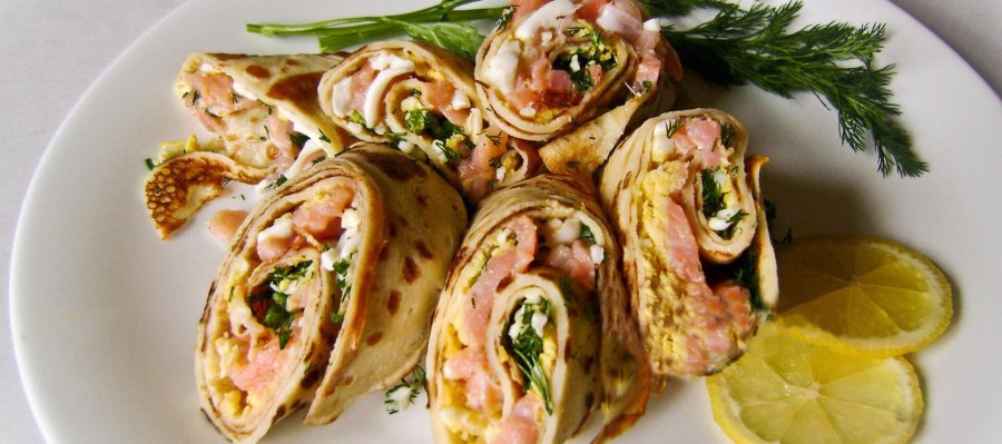 Роллы из блинчиков