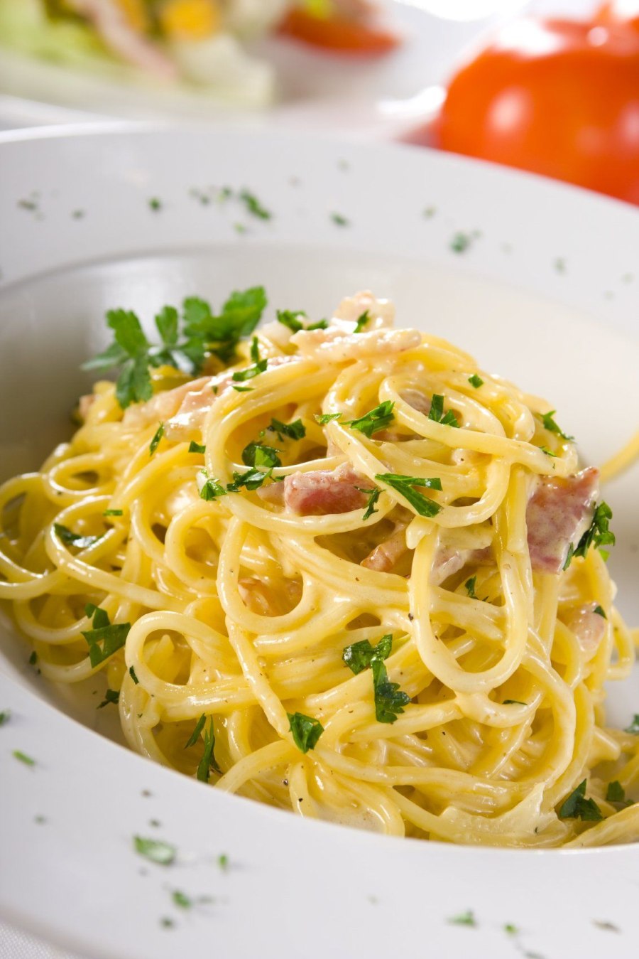 Салат к макаронам по флотски