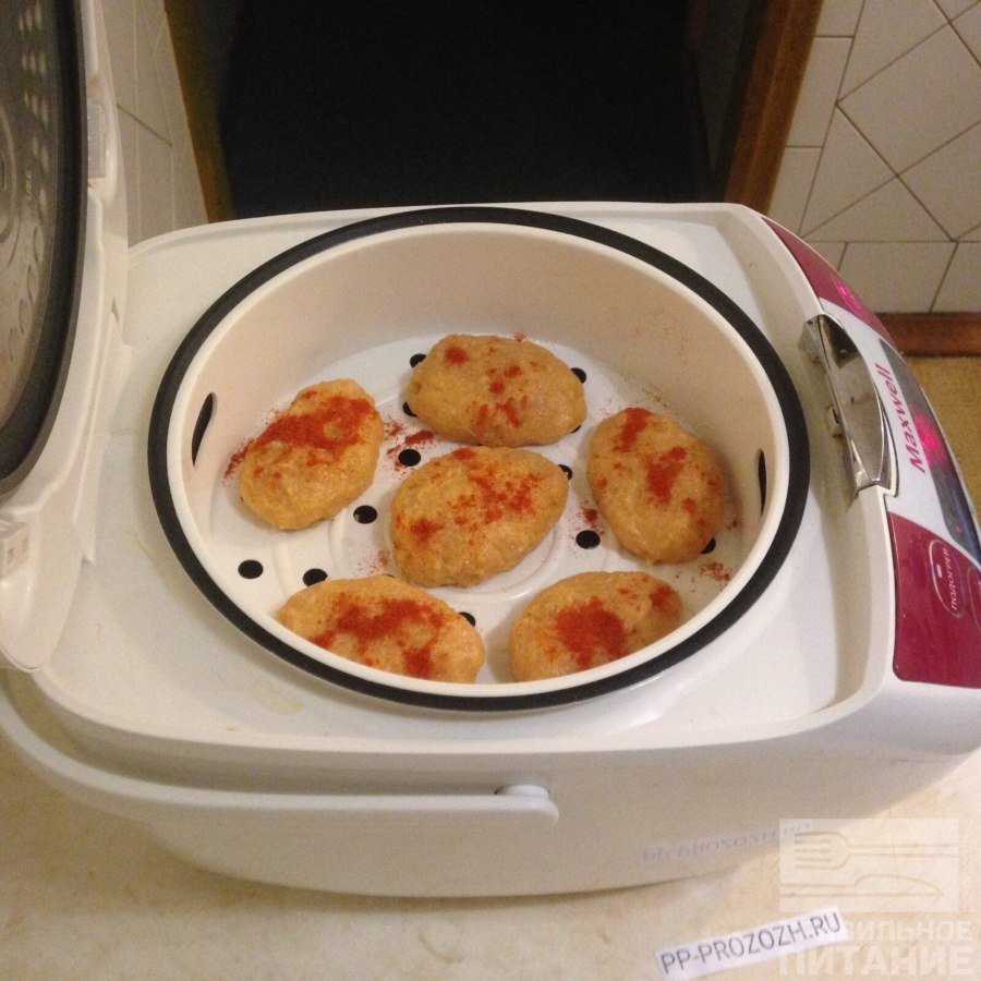 Паровые куриные котлеты Гербалайф