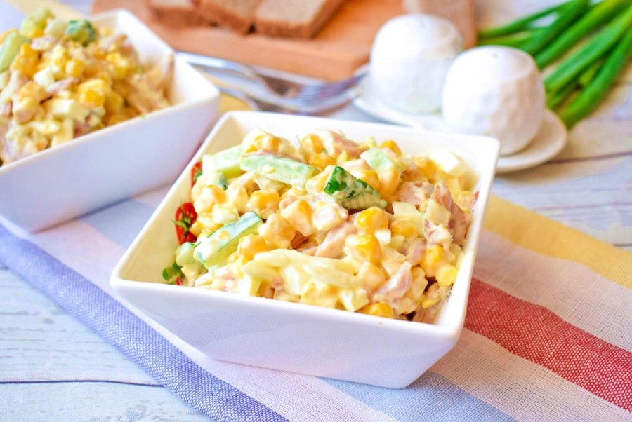 Обжорка с корейской морковкой и кукурузой