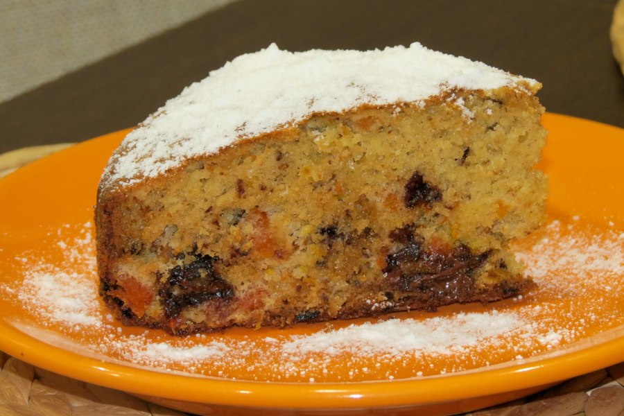 Пирог с сухофруктами