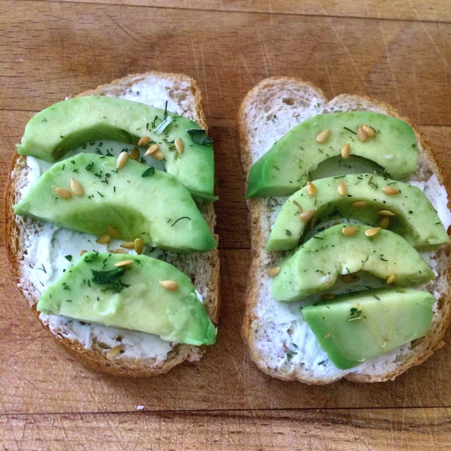 Бутерброд с маслом