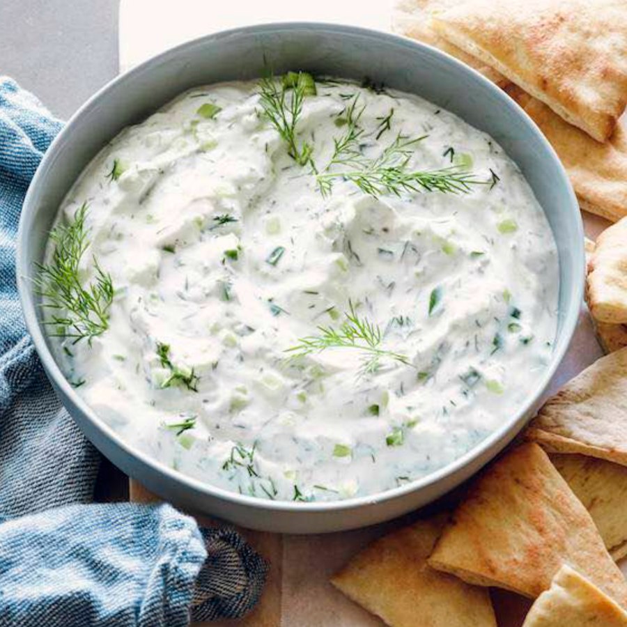 Греческий соус дзадзики