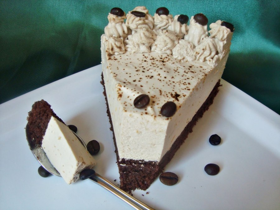 Торт из печенья без выпечки