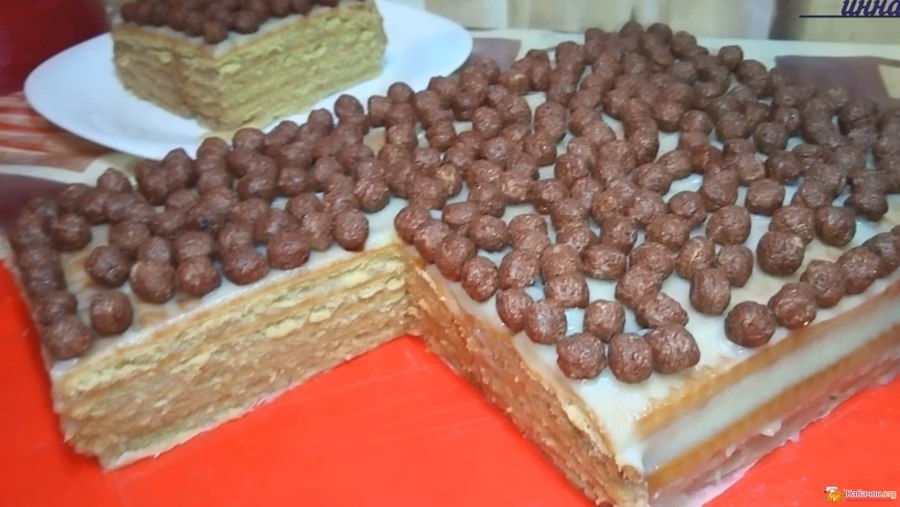 Полосатый торт без выпечки