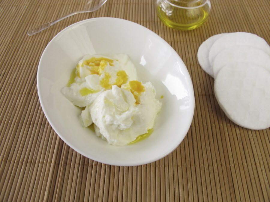 Маска из творога и оливкового масла