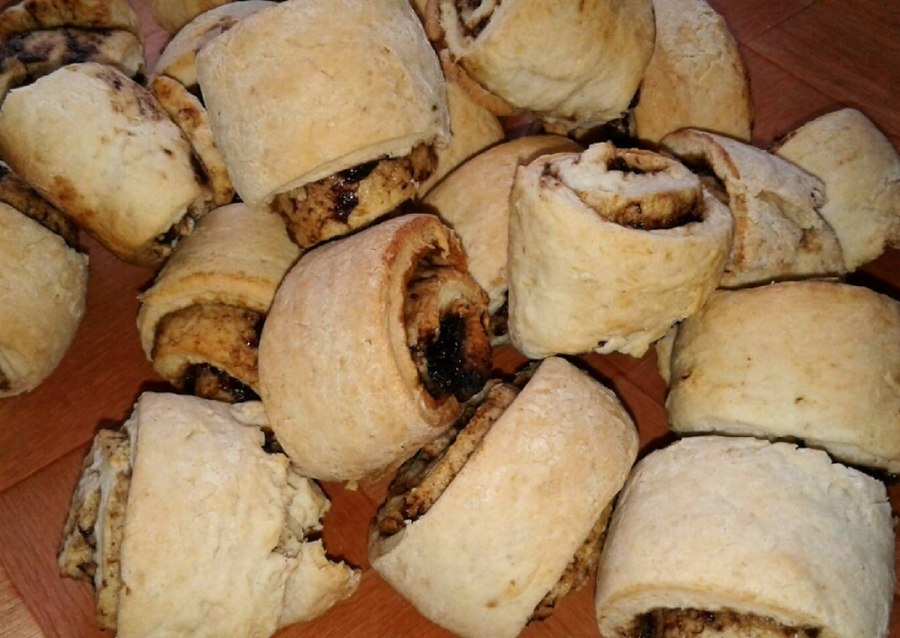 Слойки конвертики с повидлом