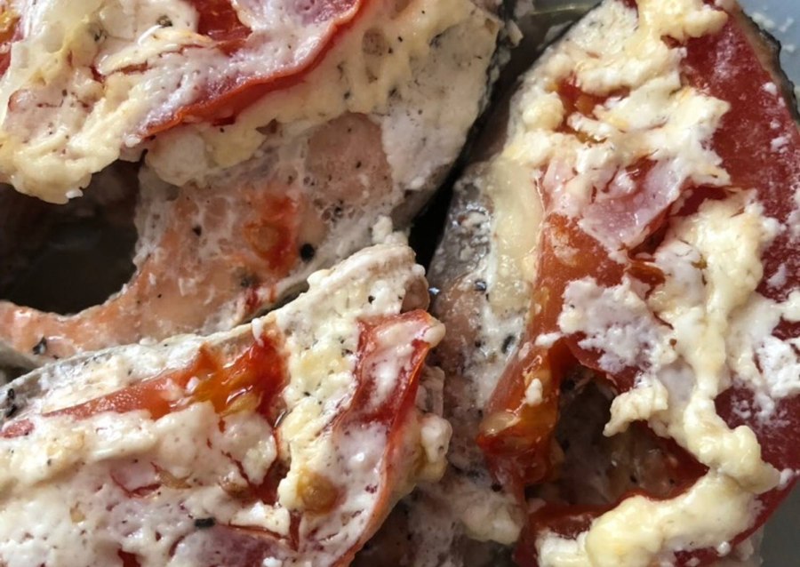 Горбуша в сметане в духовке