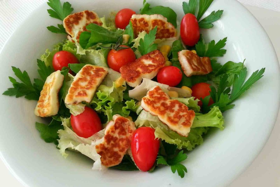 Салат флагман с красной рыбой