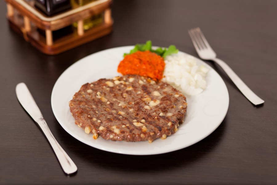 Плескавица классическая