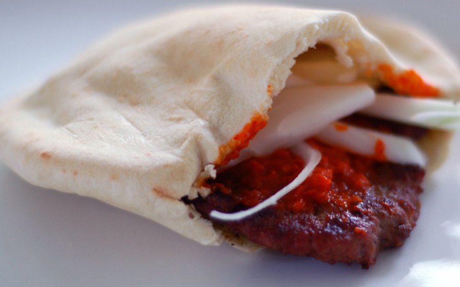 Пунена плескавица