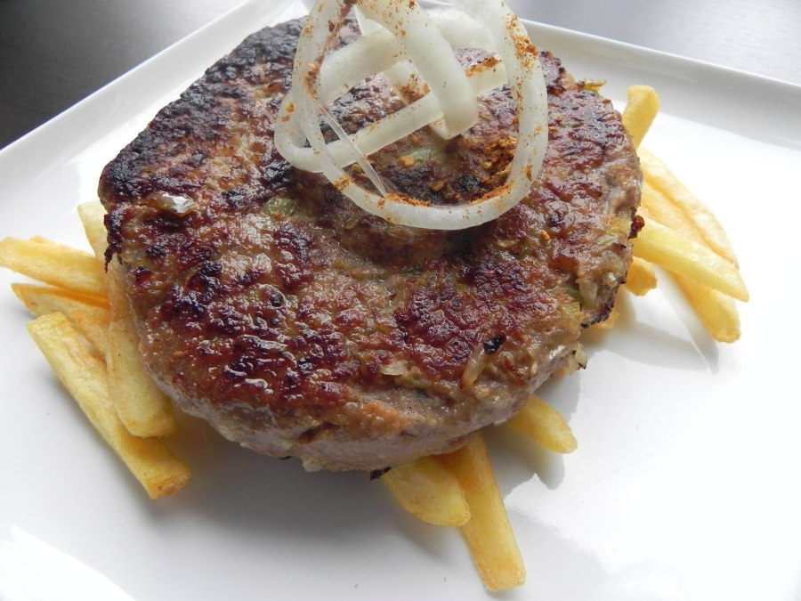 Балканская котлета плескавица