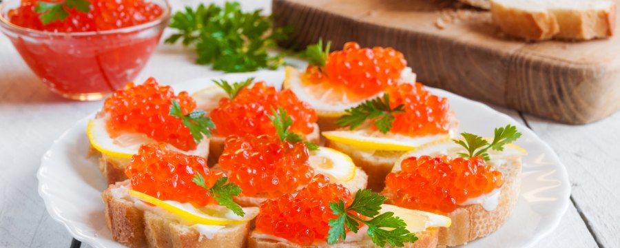 Бутерброды с краснойикроц