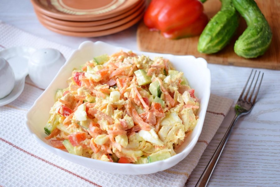 Салат с Марковка по корейский и куриной грудкой