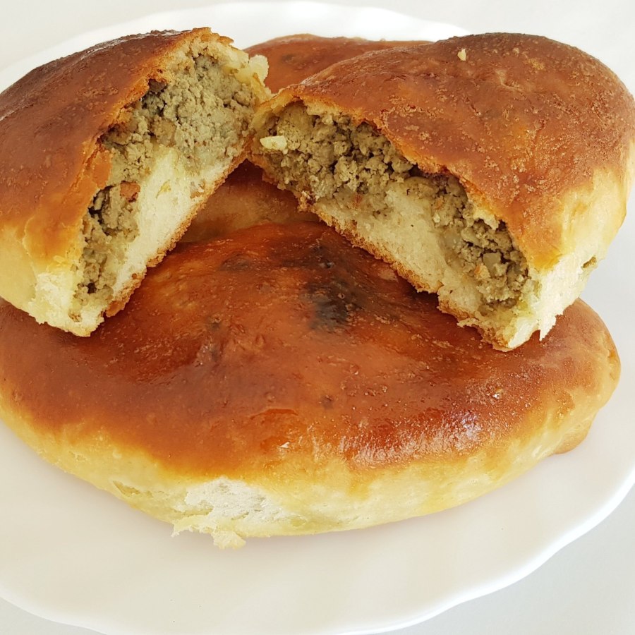 Пирожки с квашеной капустой жареные