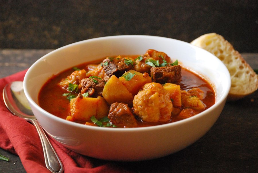 Фасолевый суп с мясом говядины