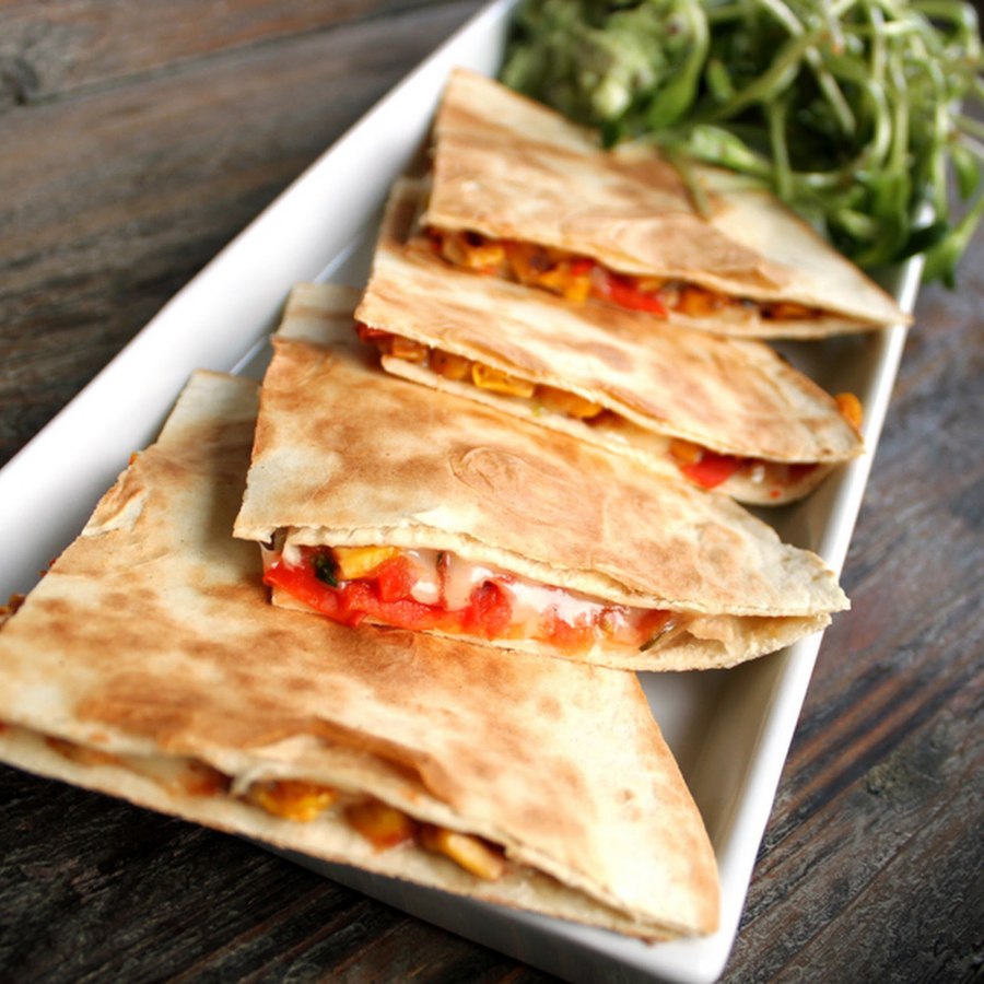 Гавайская кесадилья