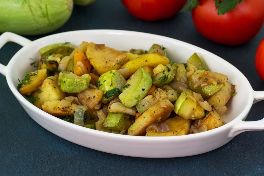 Жаркое из индейки с тыквой в духовке