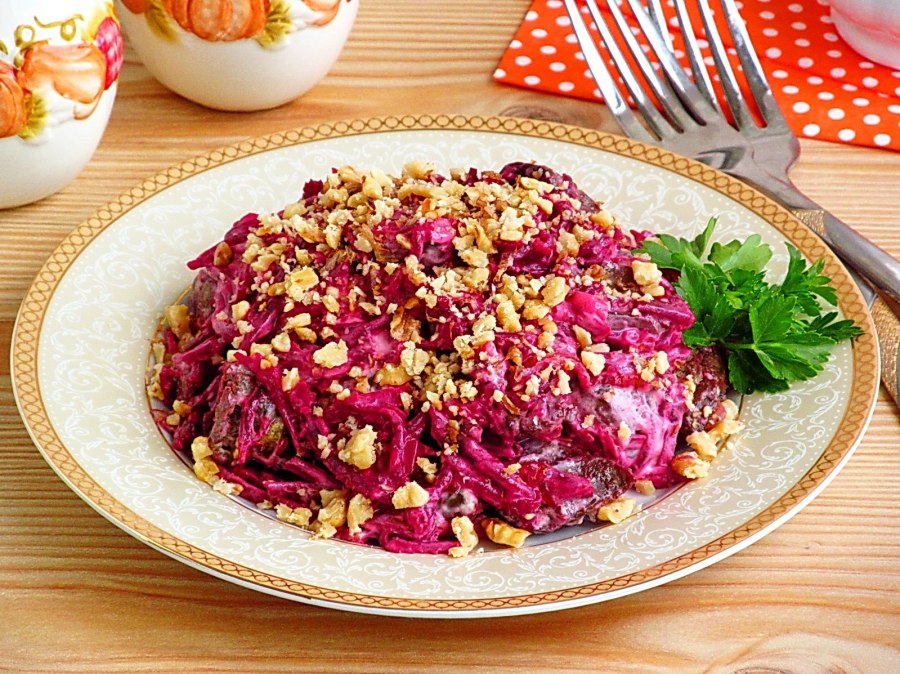 Слоеный салат "мой генерал"