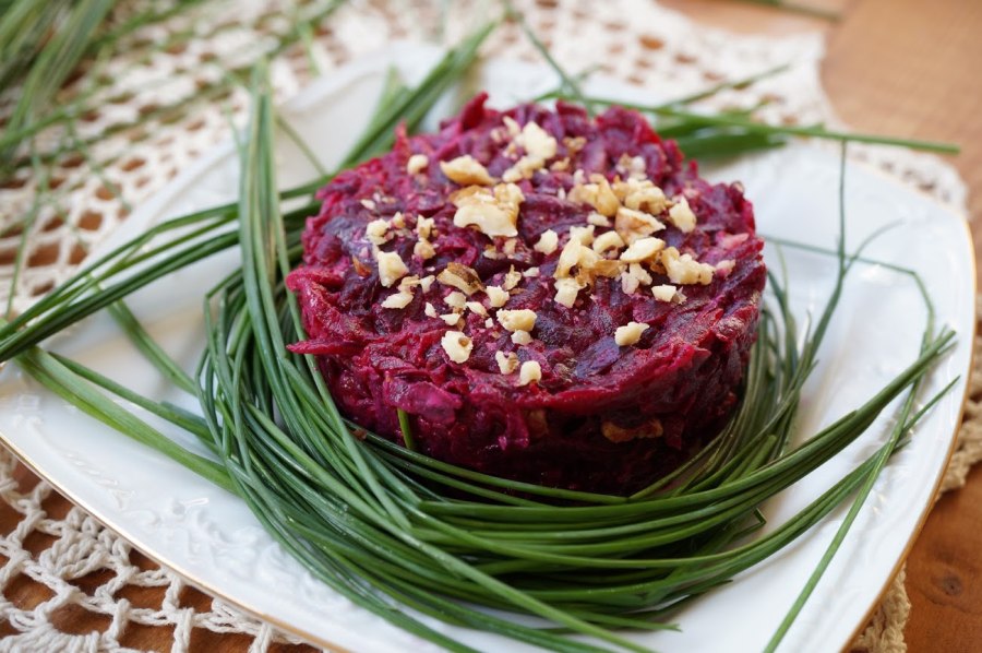 Салат со свеклой