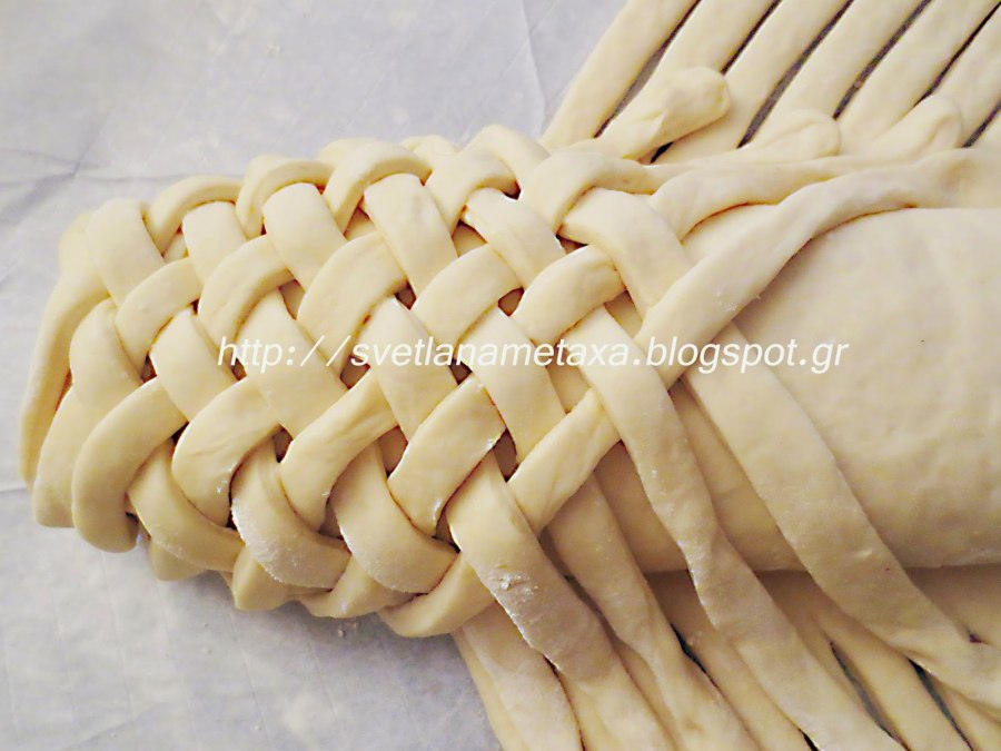 Плетеные изделия из дрожжевого теста