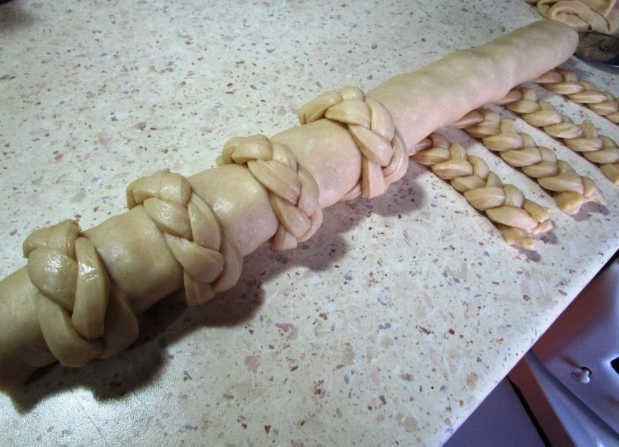 Как сделать плетенку из теста