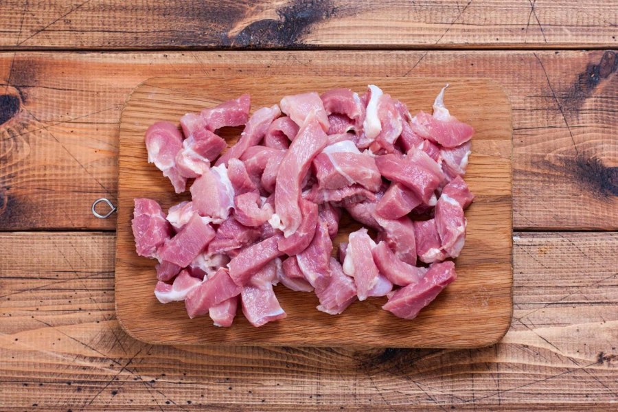 Нарезанная свинина