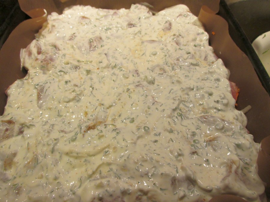 Индейка в сметане в духовке