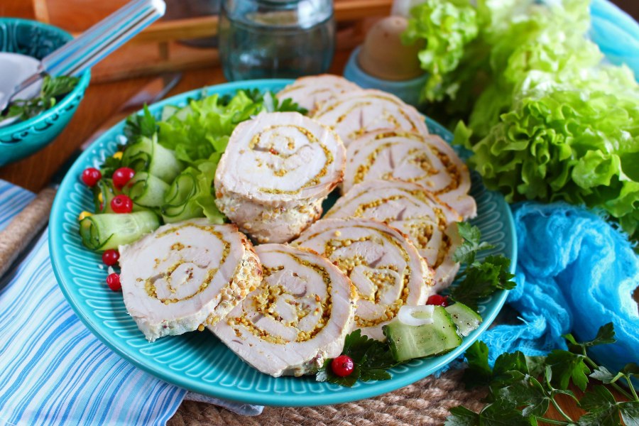 Рулет куриный