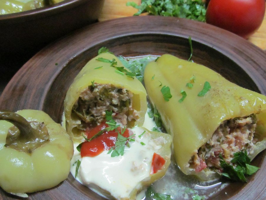 Фаршированные кето перцы