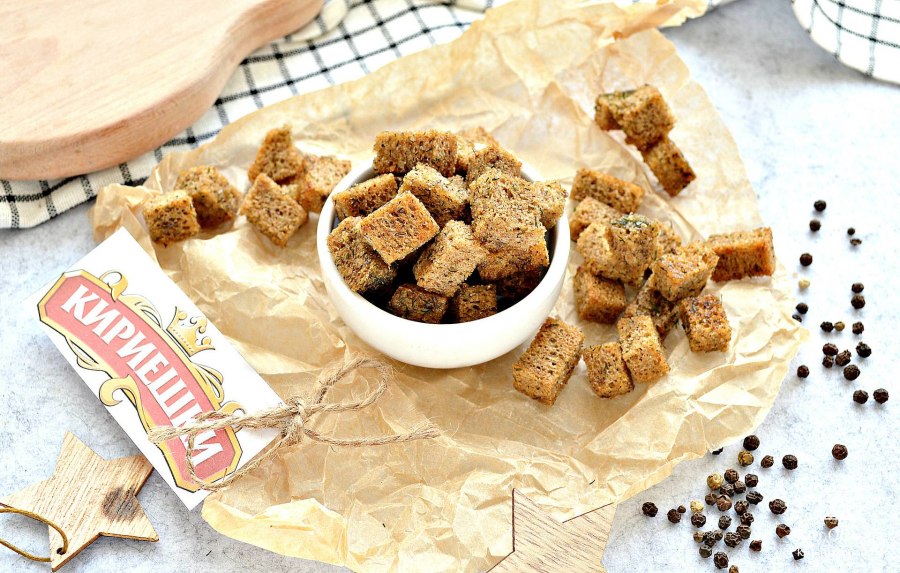 Сухарики из черного хлеба