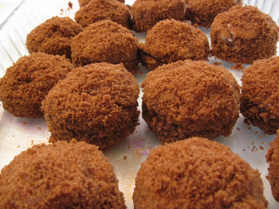 Ужин макароны с котлетой