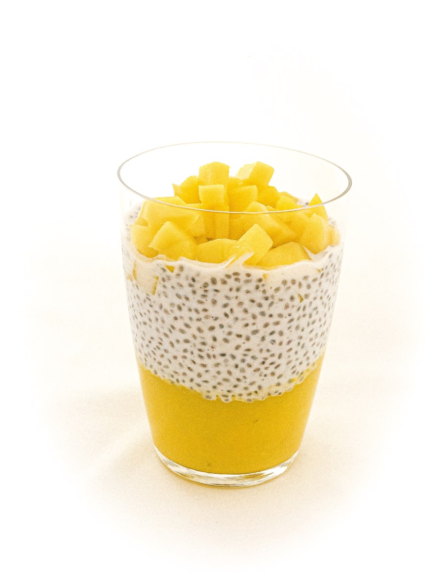 Чиа пудинг с манго