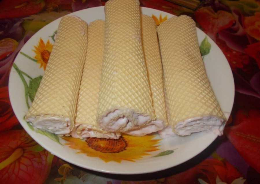 Трубочки с кремом