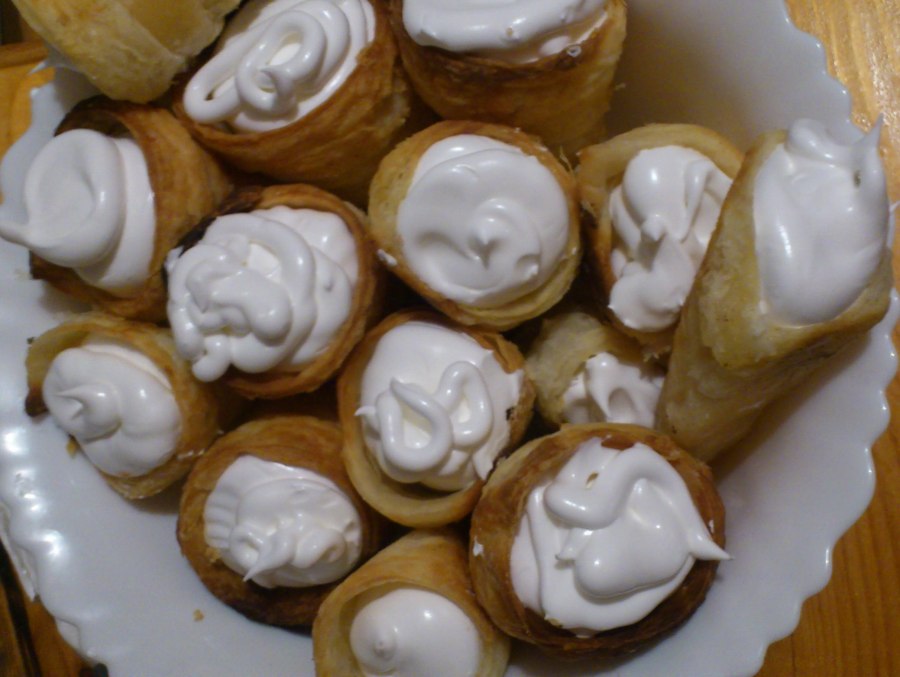 Крем для трубочек вафельных масло с сгущенкой