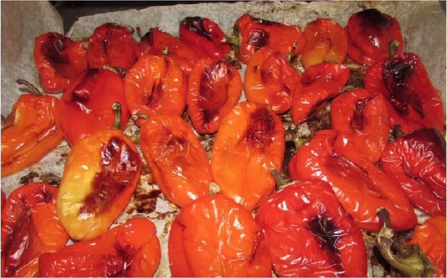 Запеченные фаршированные перцы