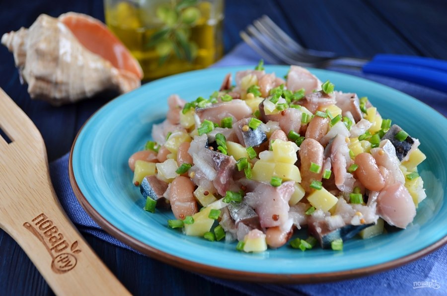 Салат на зиму со скумбрией на зиму