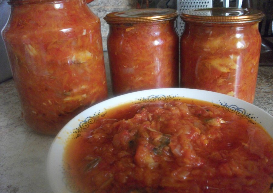 Закуска из скумбрии с овощами на зиму