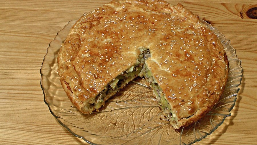 Пирог с сайрой