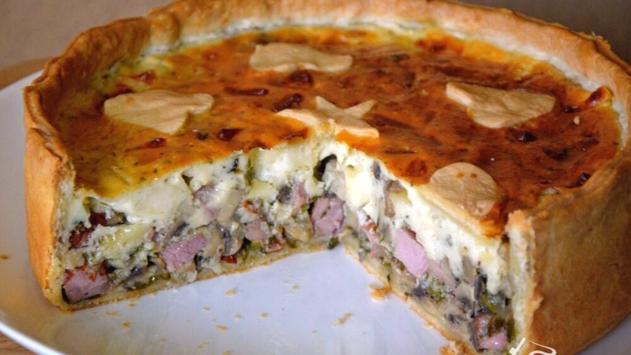 Заливной пирог с рыбой