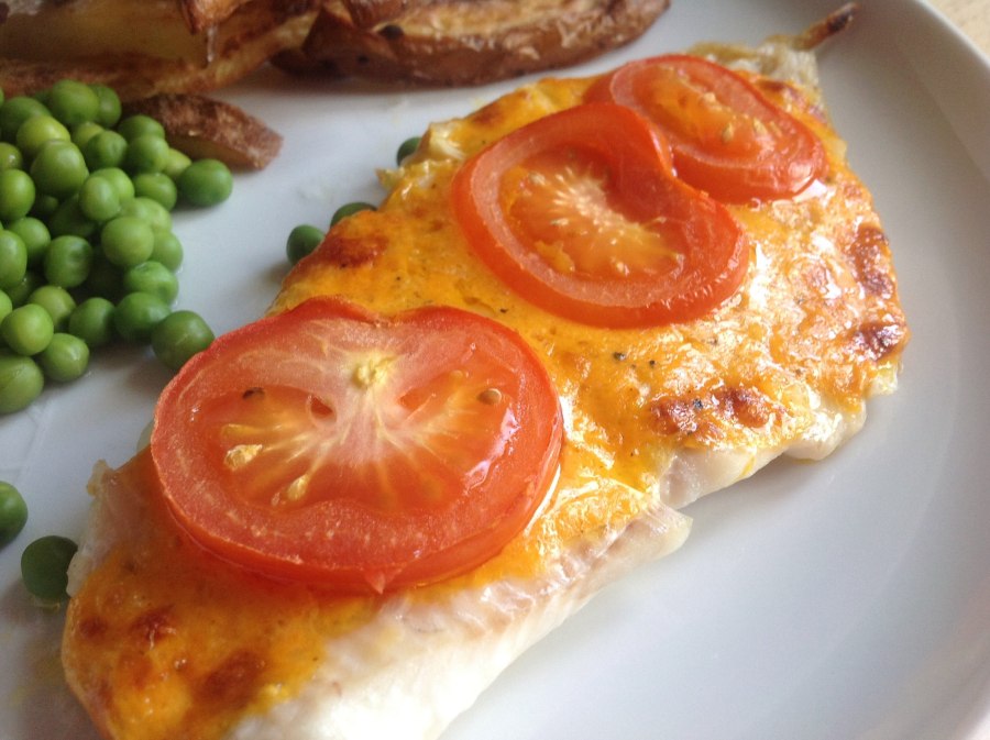 Рыба запеченная с сыром