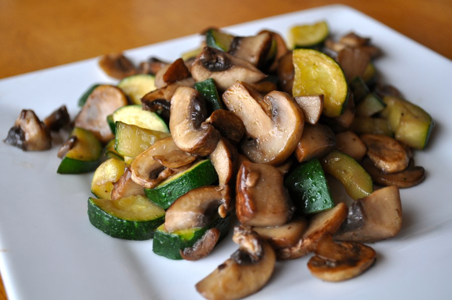 Кабачки с грибами