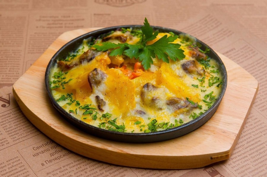 Рыба запеченная по московски