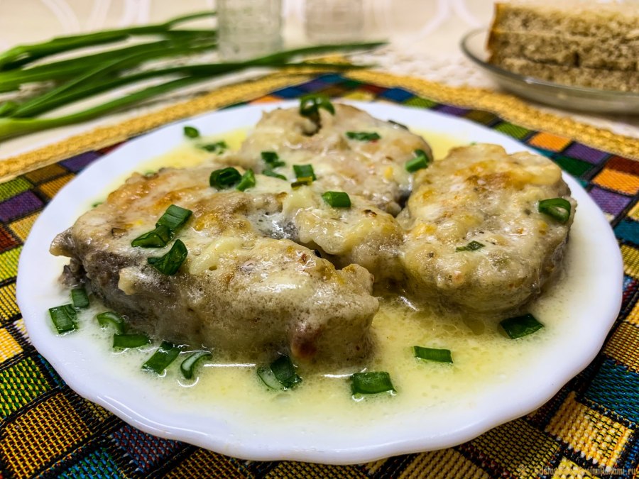 Рыба в сметанном соусе