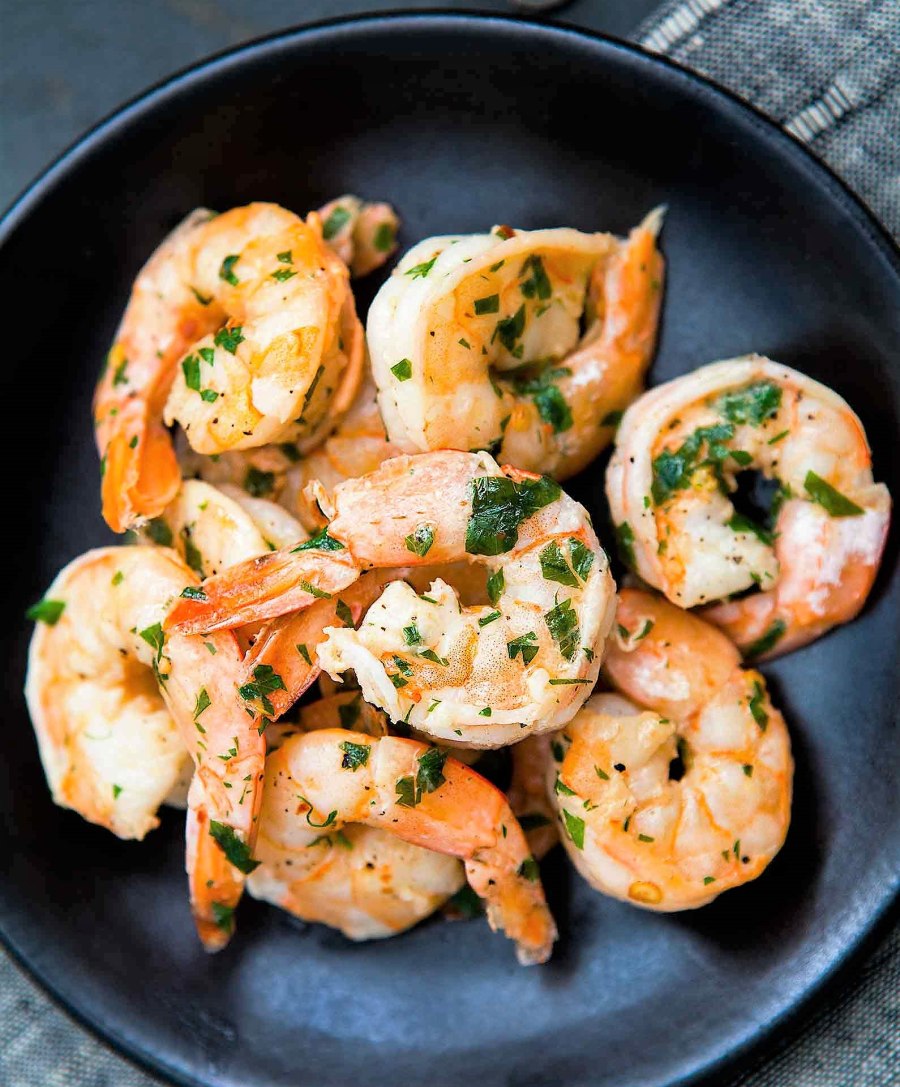 Тигровые креветки в соусе