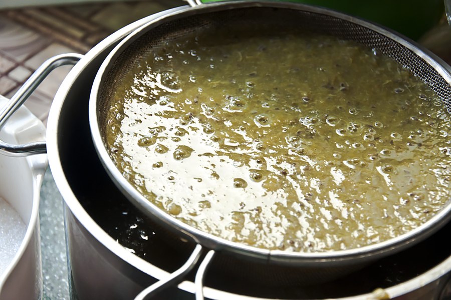 Сахар помят