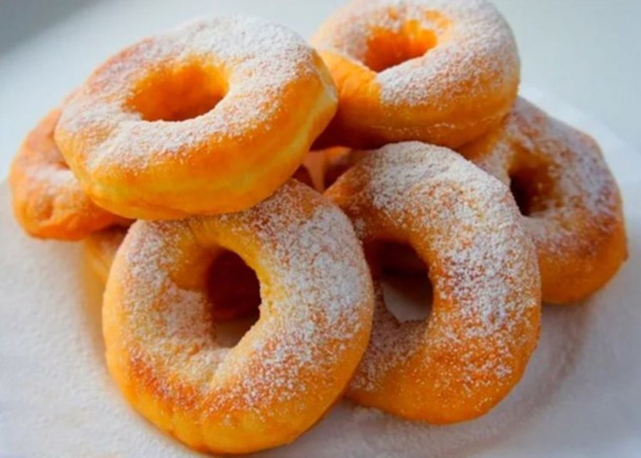 Вкусные пышки на молоке без дрожжей