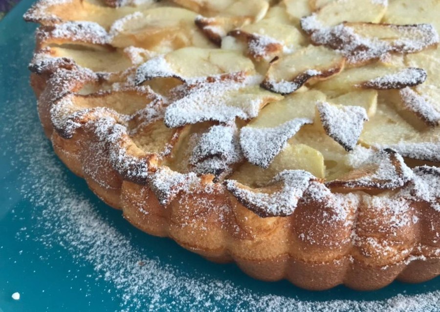 Шарлотка на овсяной муке