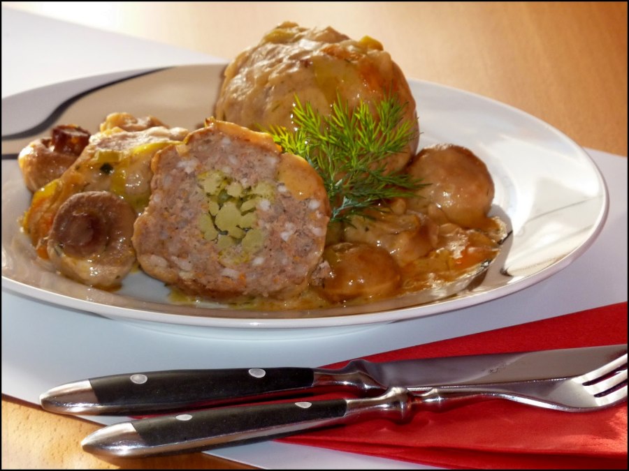 Пухтани тефтели